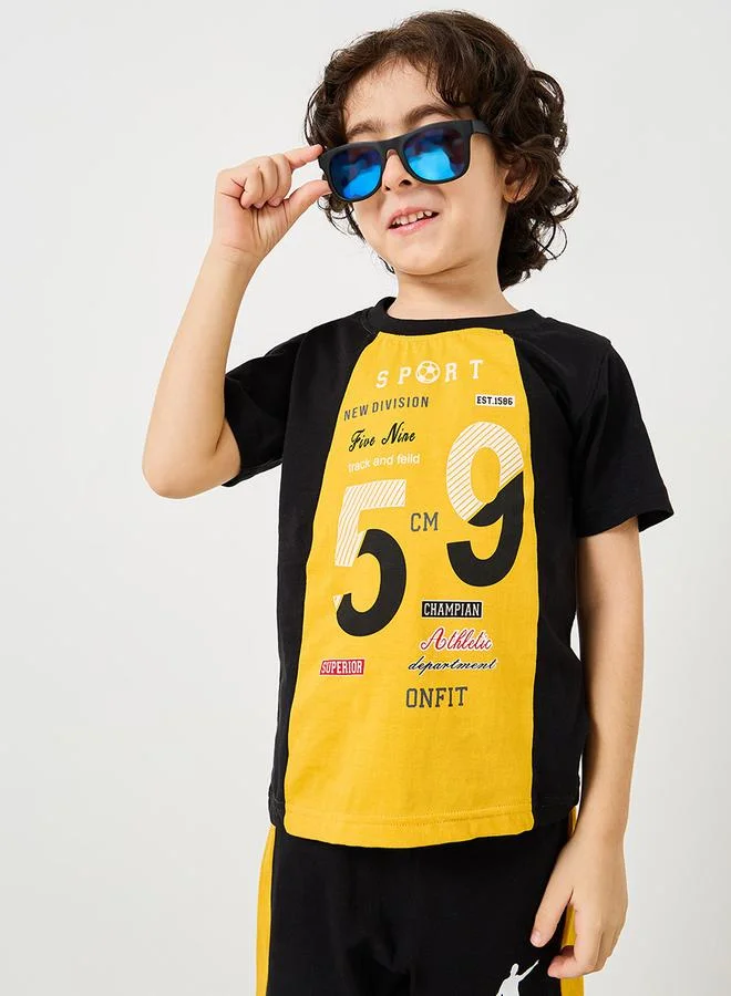 Styli Colorblock Slogan Print T-shirt and Short Set