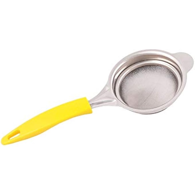 كلاسي تاتش مصفاة شاي شبكية دقيقة من الفولاذ المقاوم للصدأ بمقبض غير قابل للانزلاق، الحجم المثالي لتصفية الشاي والكوكتيلات أو غربلة الدقيق والسكر والتوابل والأعشاب، 26 سم، أصفر كبير - Image 1