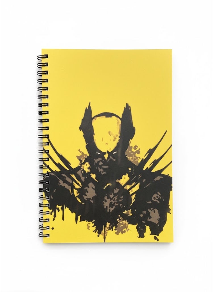 LOUD UNIVERSE دفتر فنون ولفرين - دفتر أصفر مع تصميم ظلال بطل خارق
