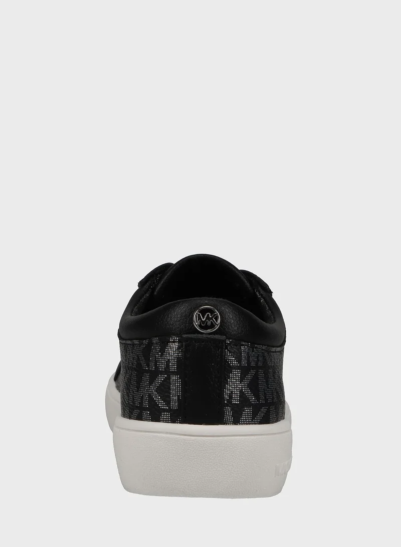 Michael Kors Youth Jem Monogram Low Top Lace Up Sneakers