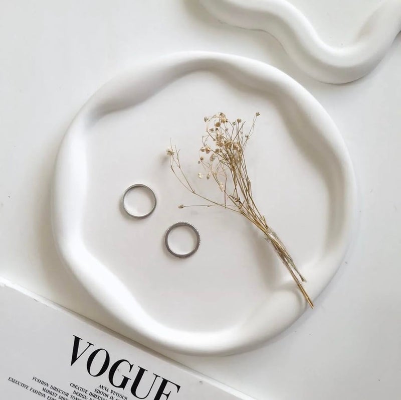TREETRUNK® Irregular Cloud | Cement Tray | Aesthetic | Minimalist Decor | Trinket Tray | Modern Home Decor | New Home Gift | Multipurpose (19×19×2cm) (Off White) - Image 1