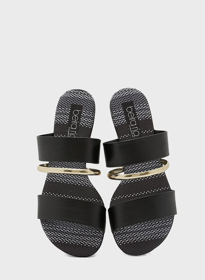 Beira Rio Flat Sandals for Women – Stylish Ladies Flat Sandals & Comfortable Flat Slippers