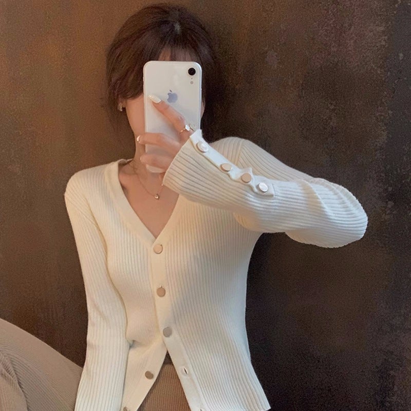 1775V Collar Knitted Bottoming Shirt Women'S Design Sense Of Niche Temperament Waist Sweater Bud Core Yarn - Image 3