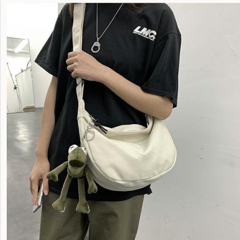 Casual Shoulder Bag Trendy Brand Crossbody Bag Mens Canvas Girls All-match Backpack 2022 New Japanese Style Crossbody Bag White attention shop to send badges