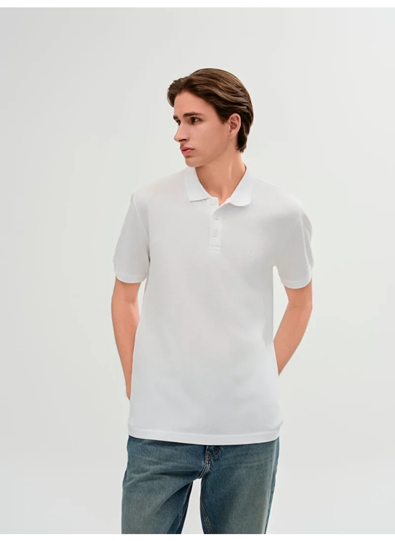 ال تي بي Black T-Shirt