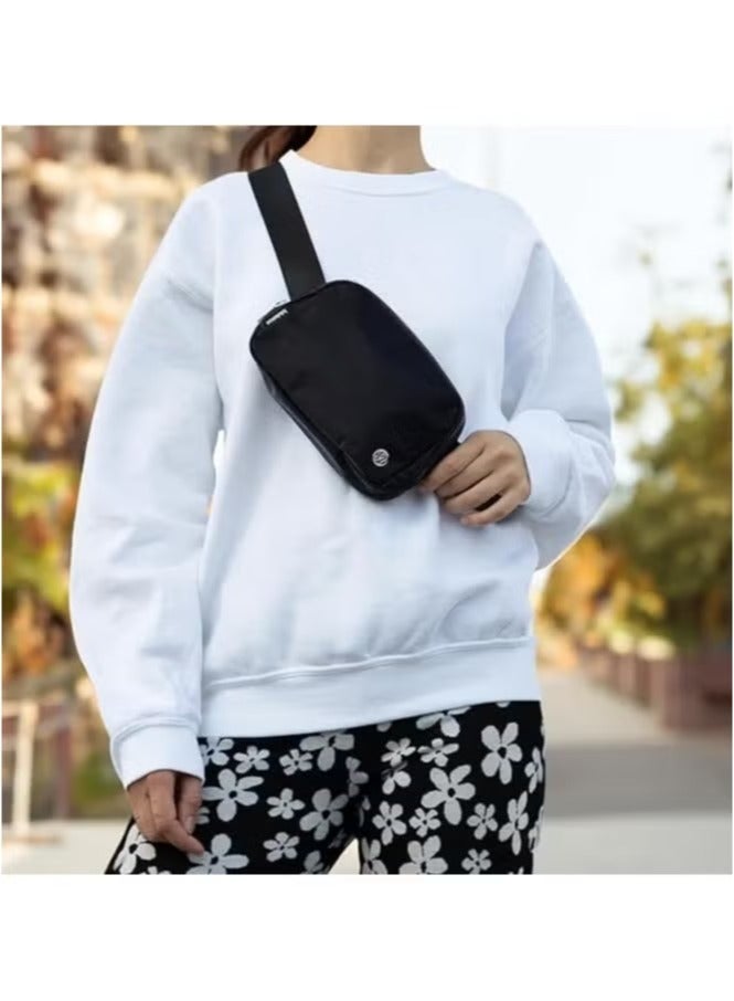 Lululemon Everywhere Belt Bag, Compact, and Convenient Belly Bag with Zippered Pockets, Easy-Access Exterior Pocket, and Interior Essentials Pocket for On-the-Go Storage, Black - Image 2