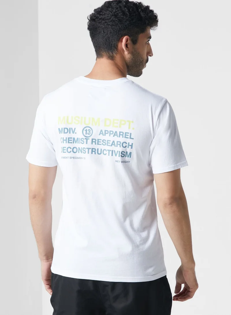 MUSIUM DIV. Logo T-Shirt