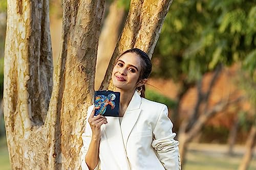 Anna by Anuschka محفظة جلدية مطلية يدويًا من آنا بواسطة أنوشكا للنساء مع جيب عملة بقفل، روح الحارس، مقاس واحد - Image 3