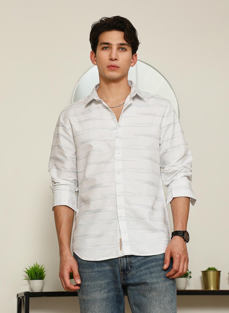 Campus Sutra Men's White Textured Stripe Slim Fit Shirt  - Image 2