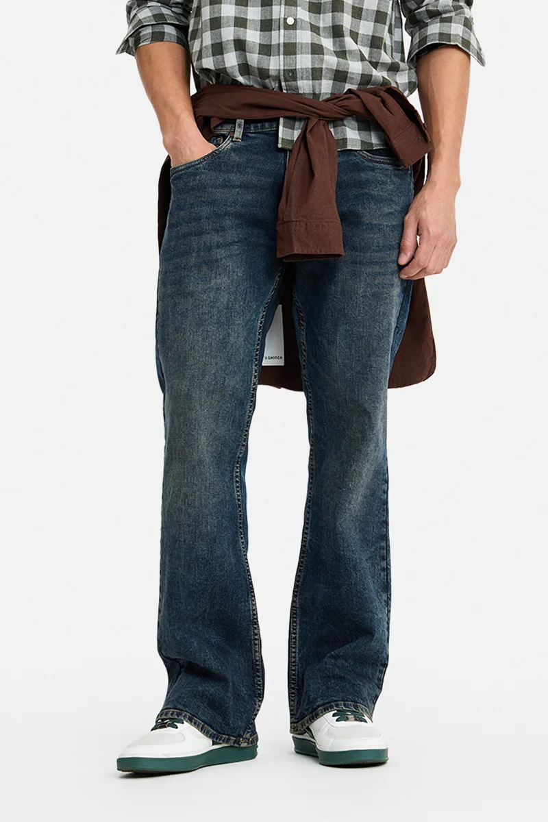 SNITCH Blue Solid Flared Fit Casual Jeans