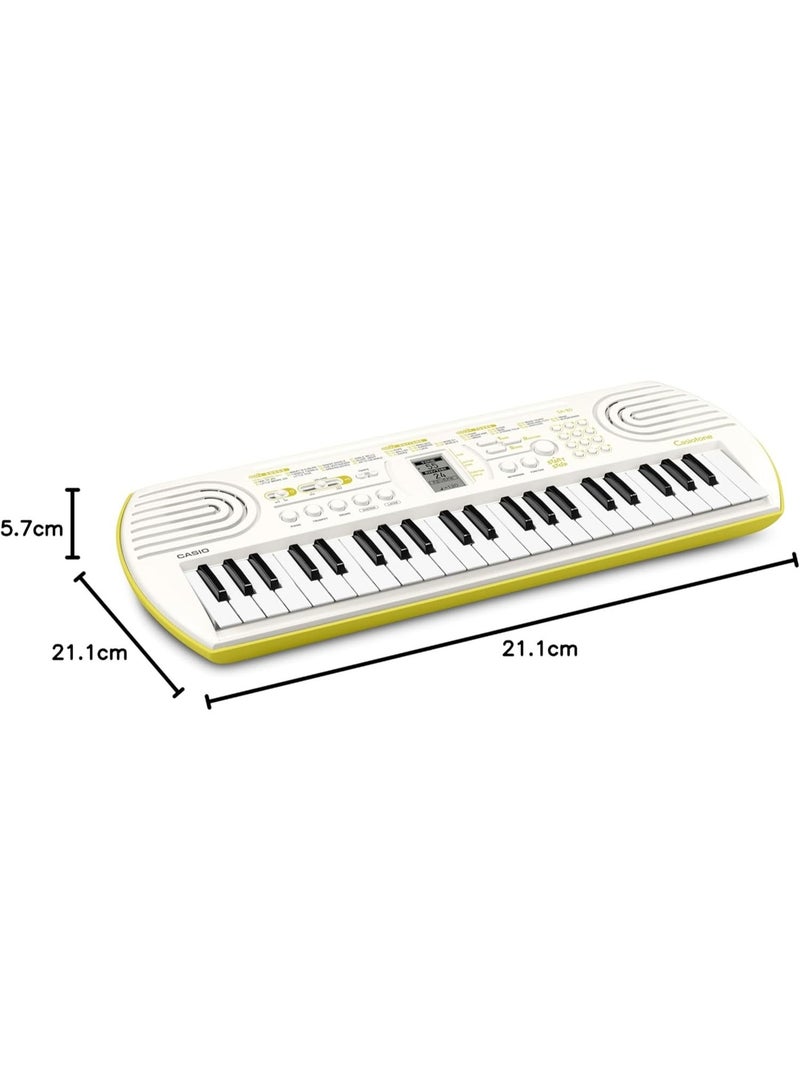كاسيو لوحة مفاتيح صغيرة Casiotone SA-80 بأصوات بيانو، لون أبيض (44 مفتاحاً) - Image 2