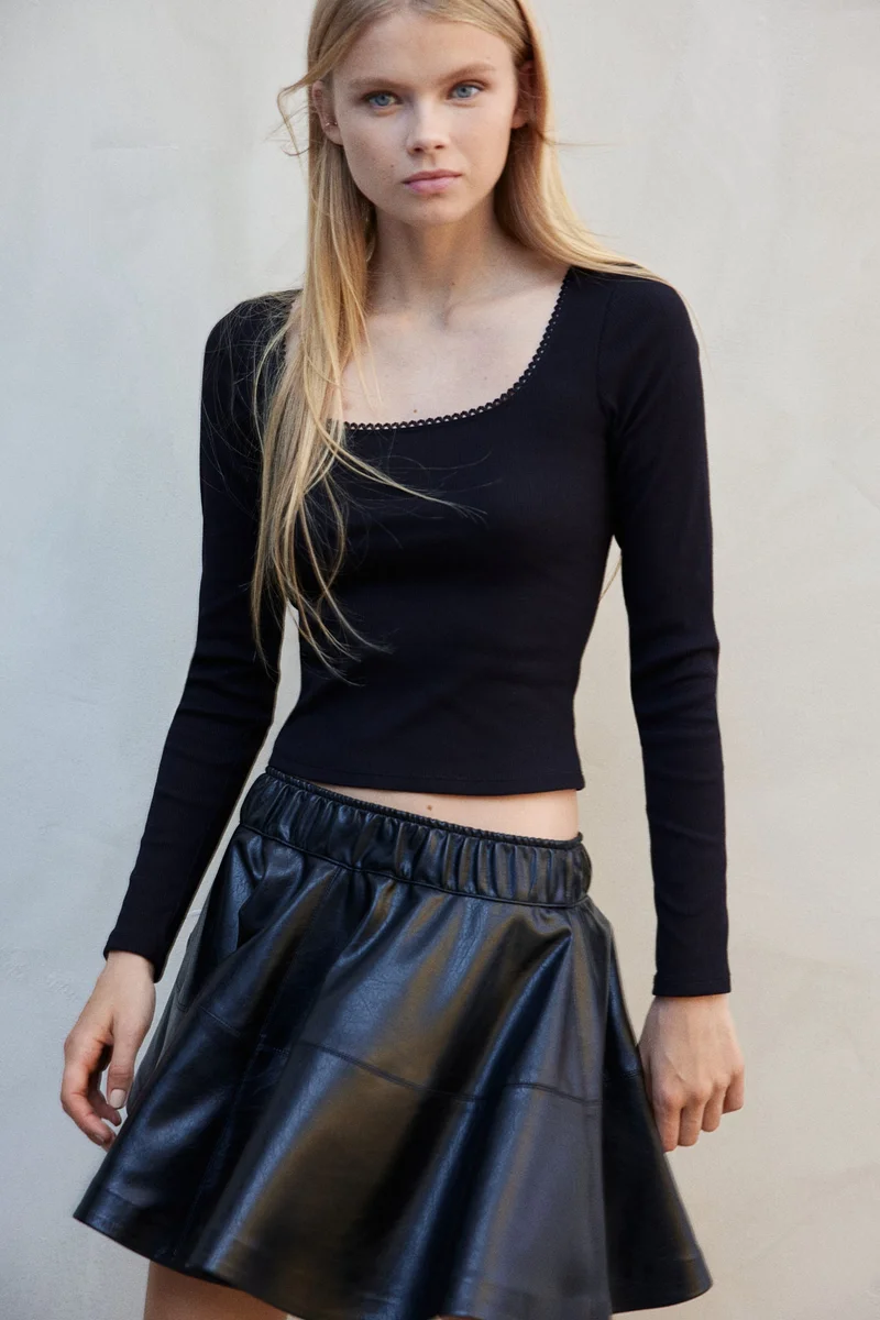 H&M Picot-Trimmed Cotton Top