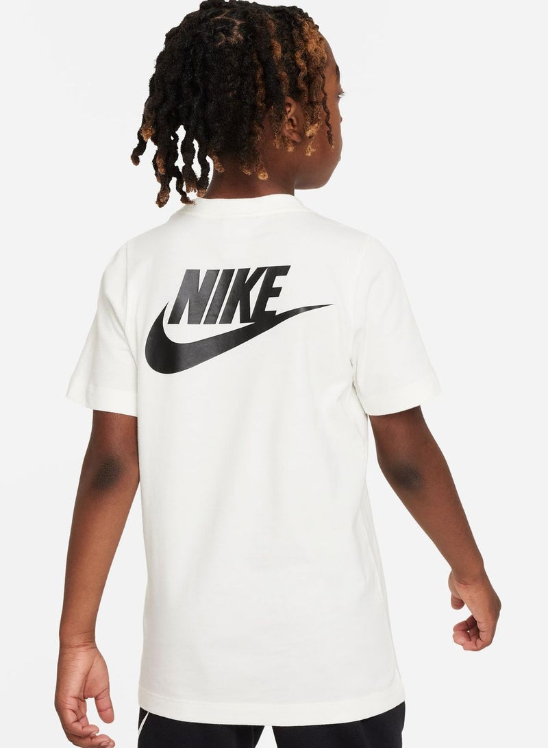 Nike Essential Graphic T-Shirt - Image 2
