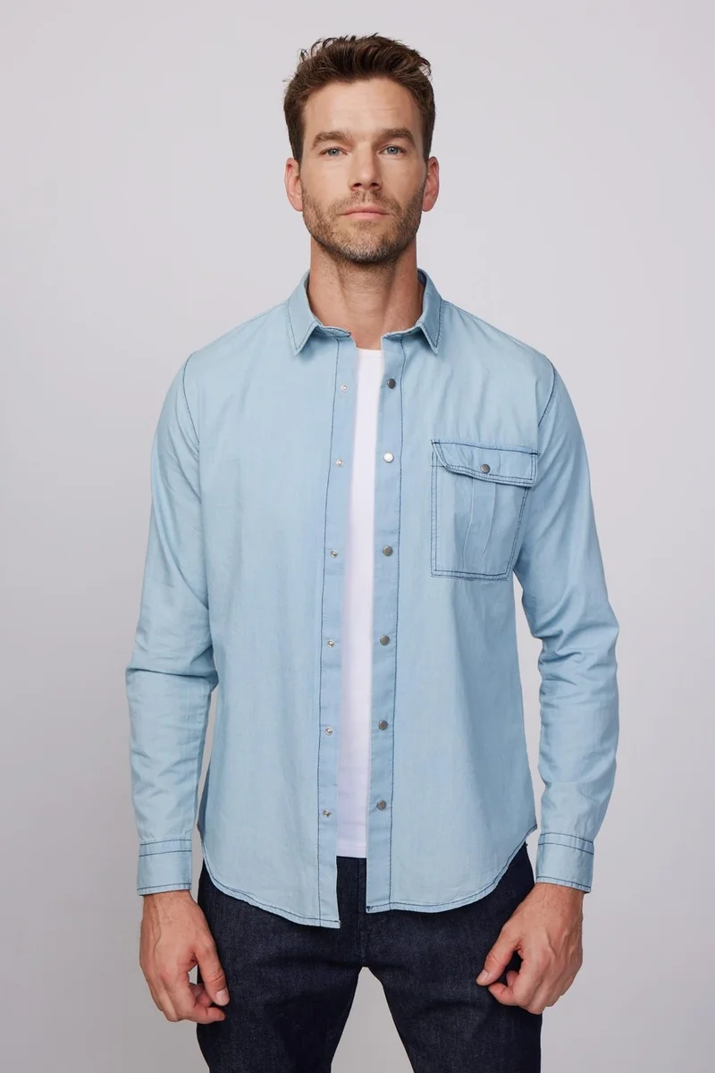 Tudors Slim Fit Long Sleeve Snap Fastener Single Pocket Flap Denim Blue Men's Shirt