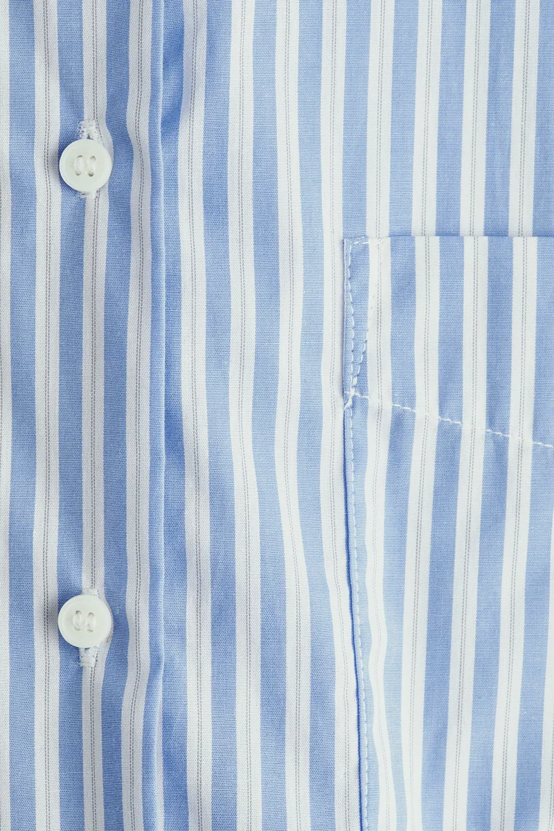 اتش اند ام قميص من البوبلين بقصّة فضفاضة