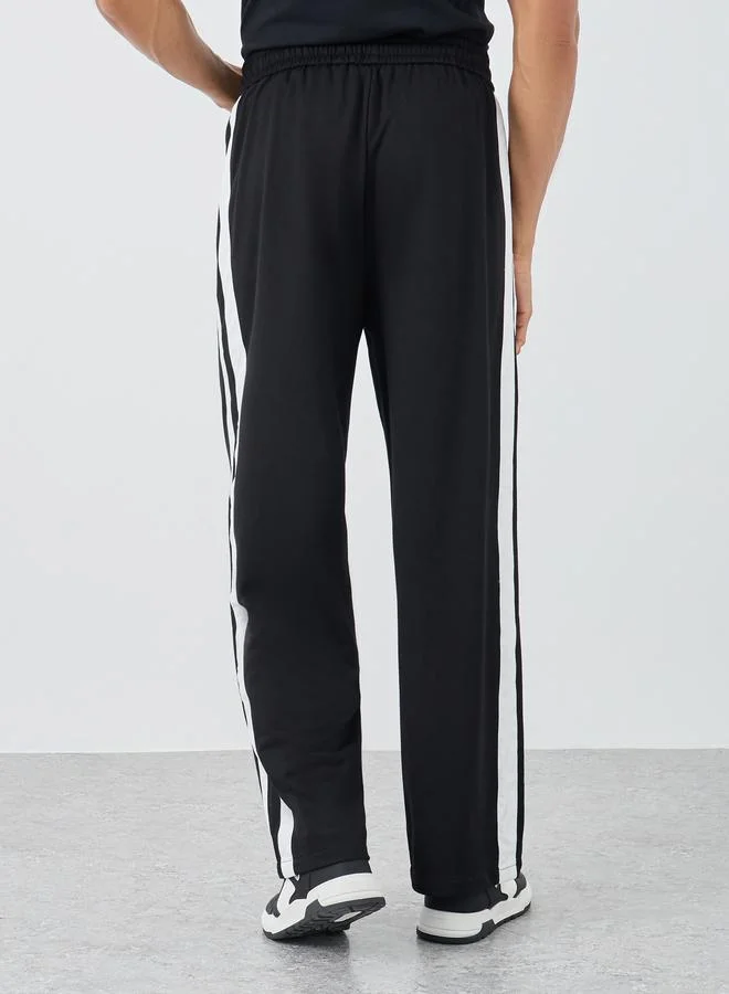 Styli Styli Oversized Open Hem Joggers with Side Piping Detail