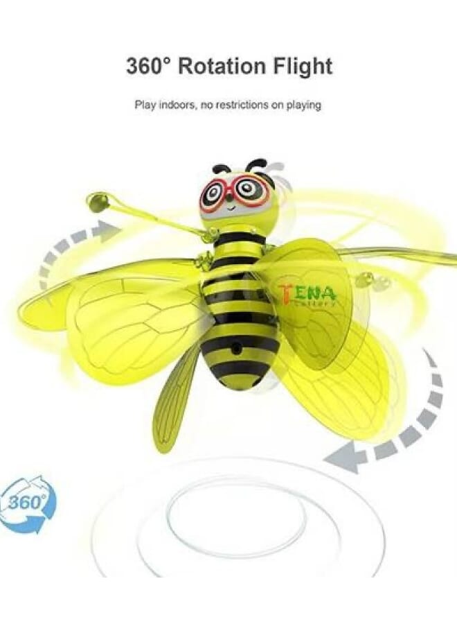 Flying bee  - Image 2