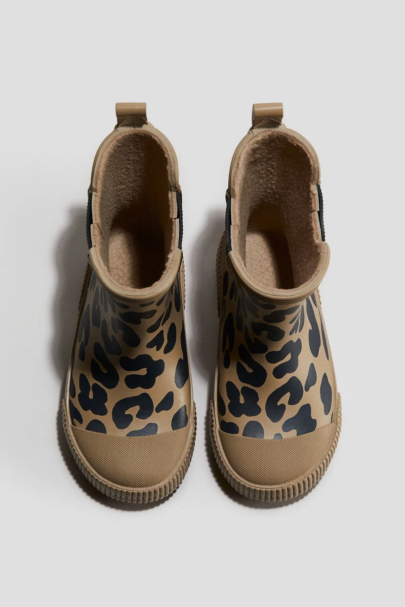 اتش اند ام حذاء ويلينغتون مُبطن بالفليس