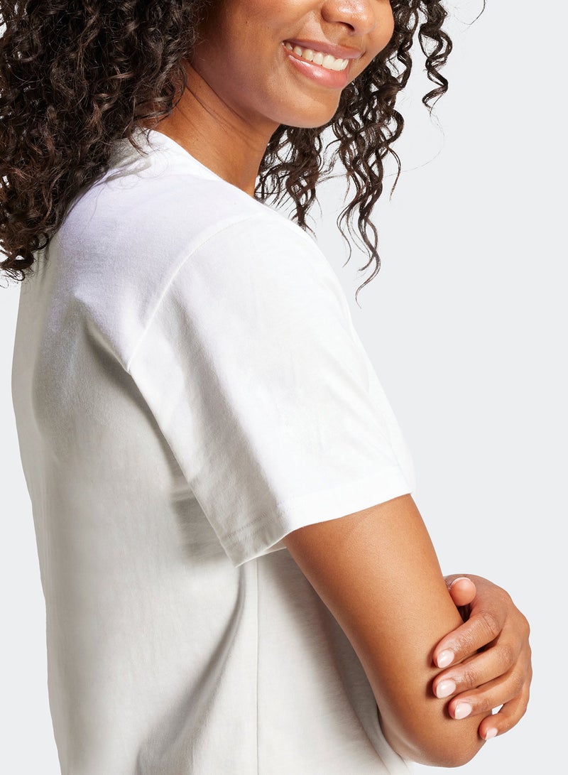 اديداس تيشيرت جرافيك تقني توضيحي - Image 3