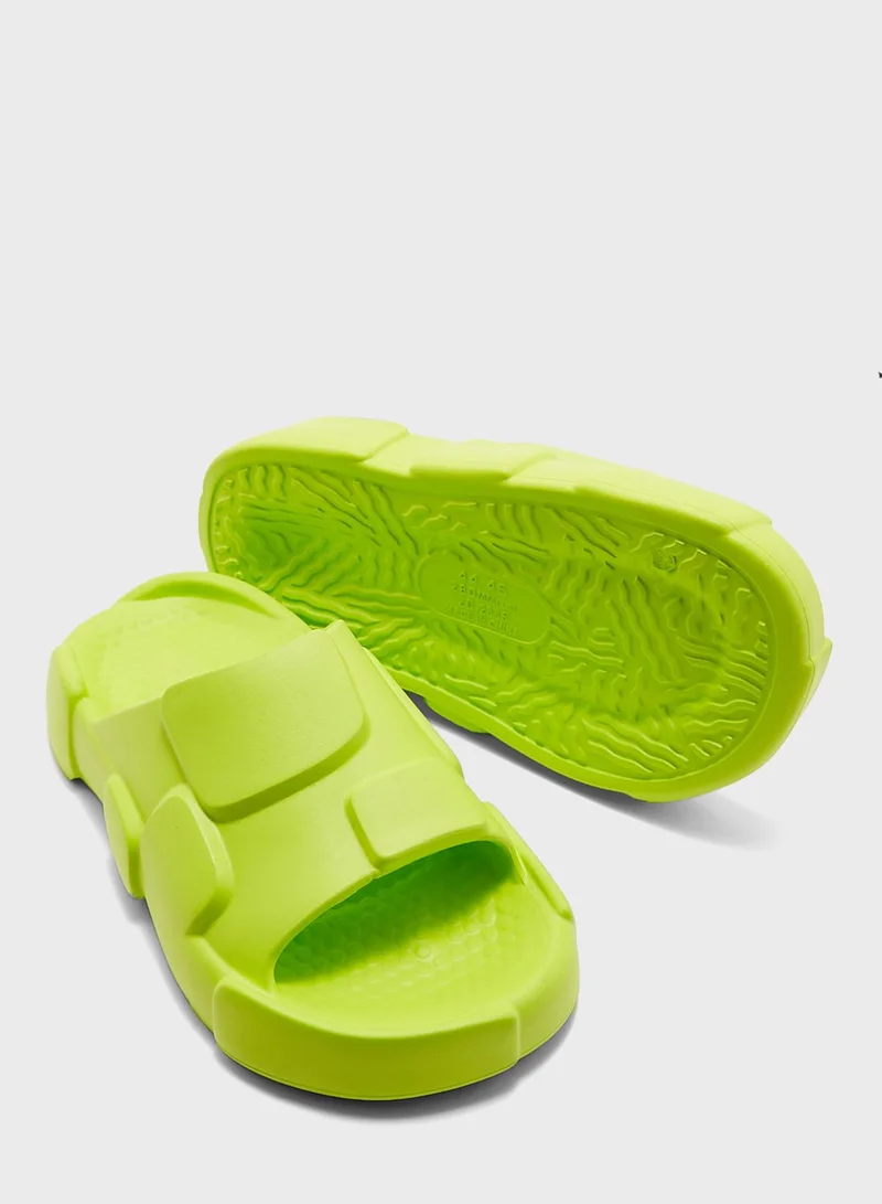 Seventy Five Casual Cloud Slides