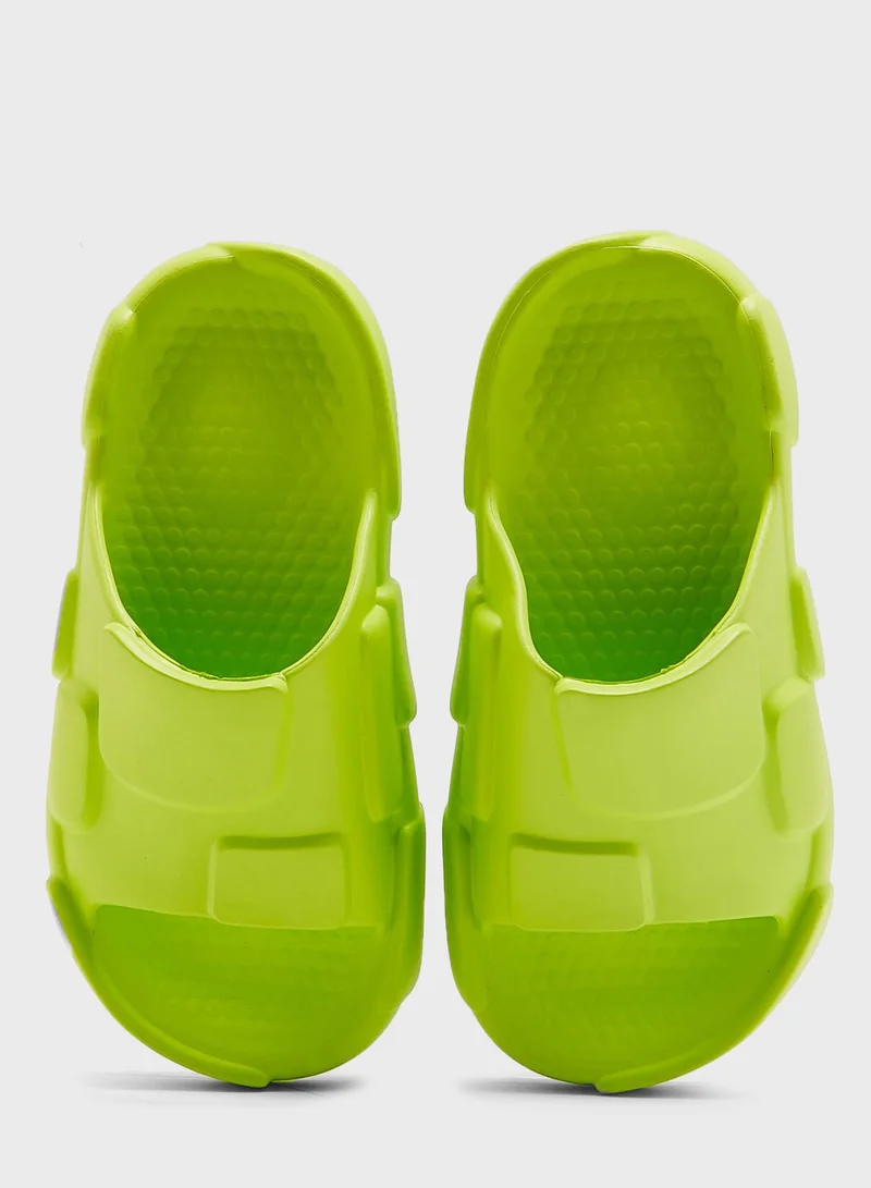 Seventy Five Casual Cloud Slides