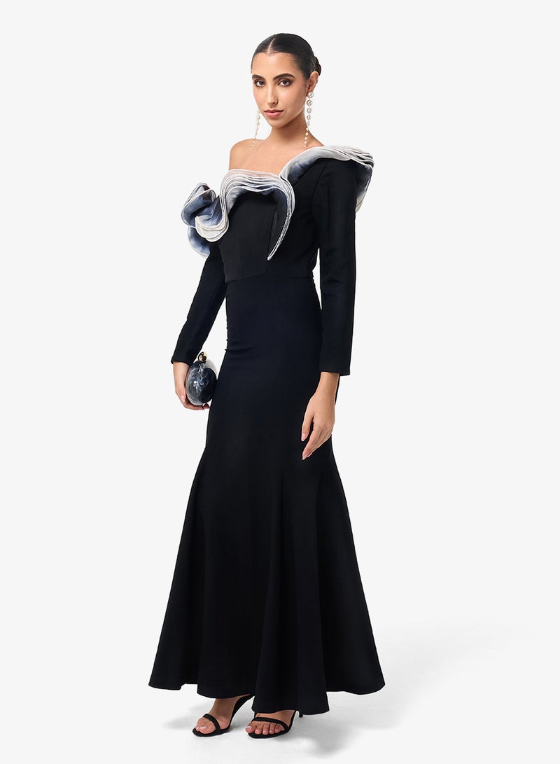 Threadz by Ajooni Contrast Off Shoulder Bodycon Maxi Dress - Image 1