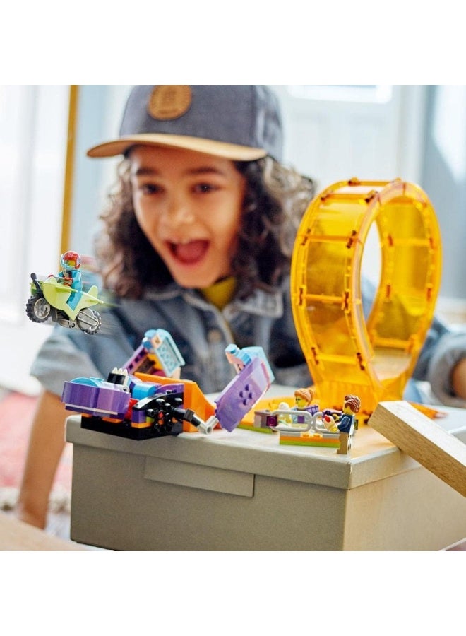 LEGO City Smashing Chimpanzee Stunt Loop 60338 Building Kit (226 Pieces) - Image 5