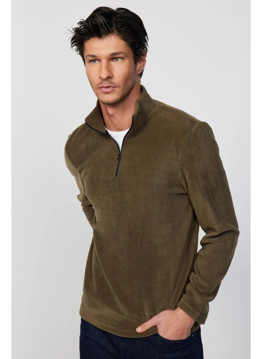 Tudors Men's Standard Fit Relaxed Cut Non-Pilling Cold Proof Khaki Stand Collar Fleece Sweatshirt