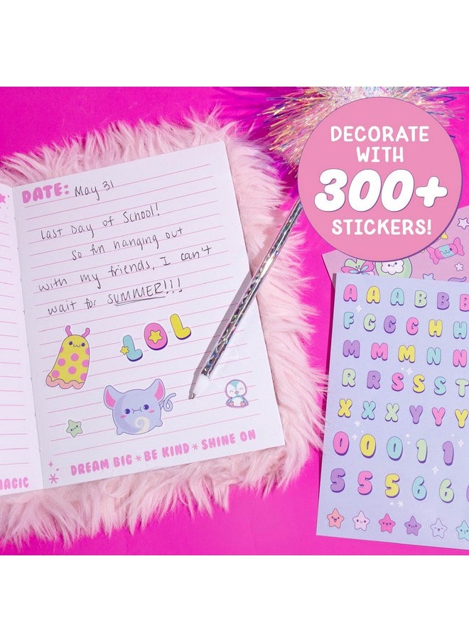 جاست ماي ستايل - مذكرات Kawaii Fuzzy، دفتر ملاحظات لطيف مكون من 40 صفحة للأطفال، يتضمن أكثر من 300 ملصق لطيف وقلم رصاص رقيق، مجلة ممتعة للأطفال، دفتر ملاحظات Kawaii، دفتر ملاحظات للفتيات، هدايا رائعة للفتيات من سن 6 إلى 8 سنوات - Image 1