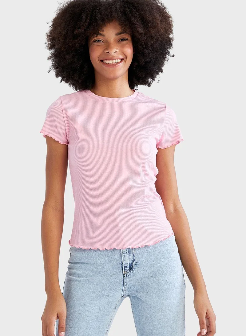 DeFacto Regular Fit V-Neck Short Sleeve T-Shirt