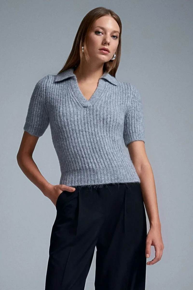 DILVIN Women's Fitted Ribbed Polo Sweater