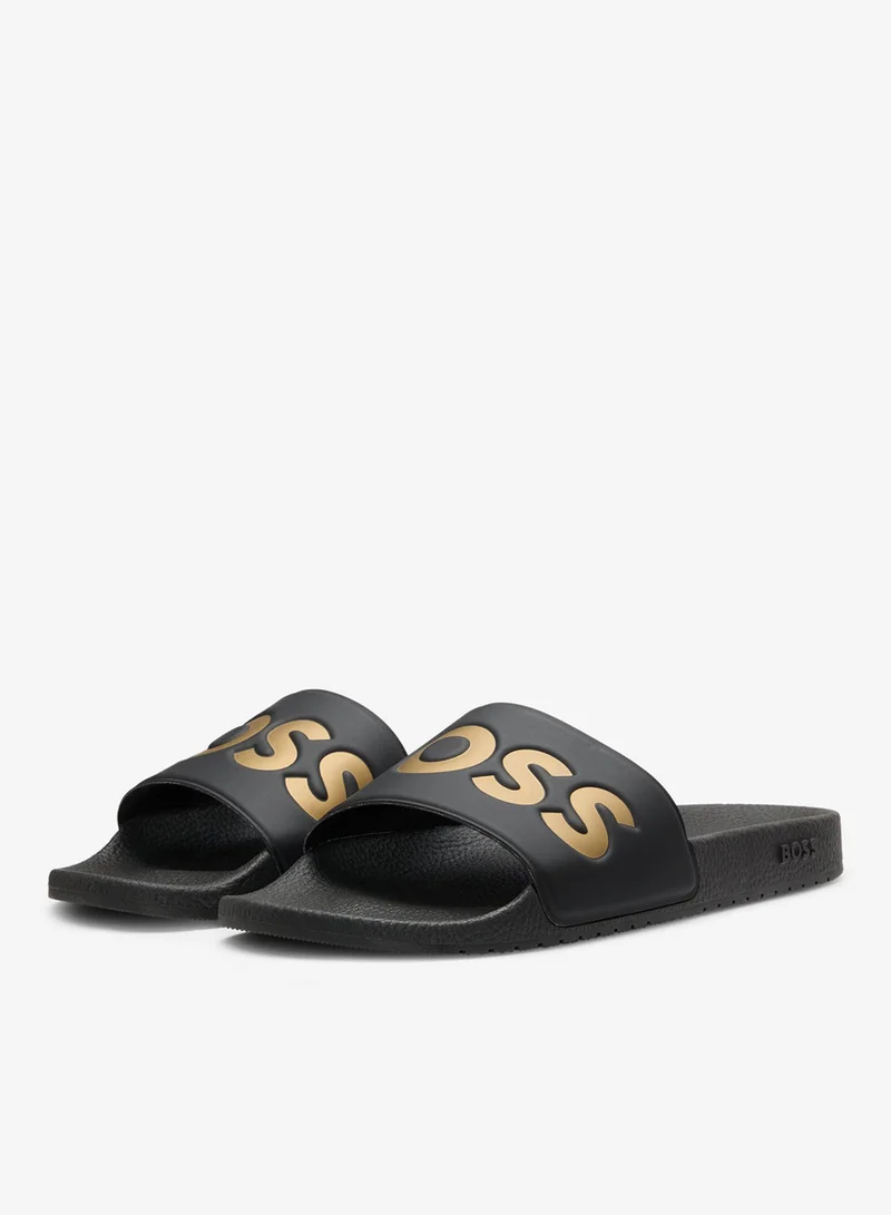 Italian-made slides with large logo detail
