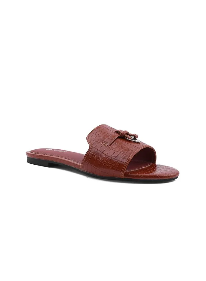 كابلي Flat Sandal – Earthy Relaxed Style