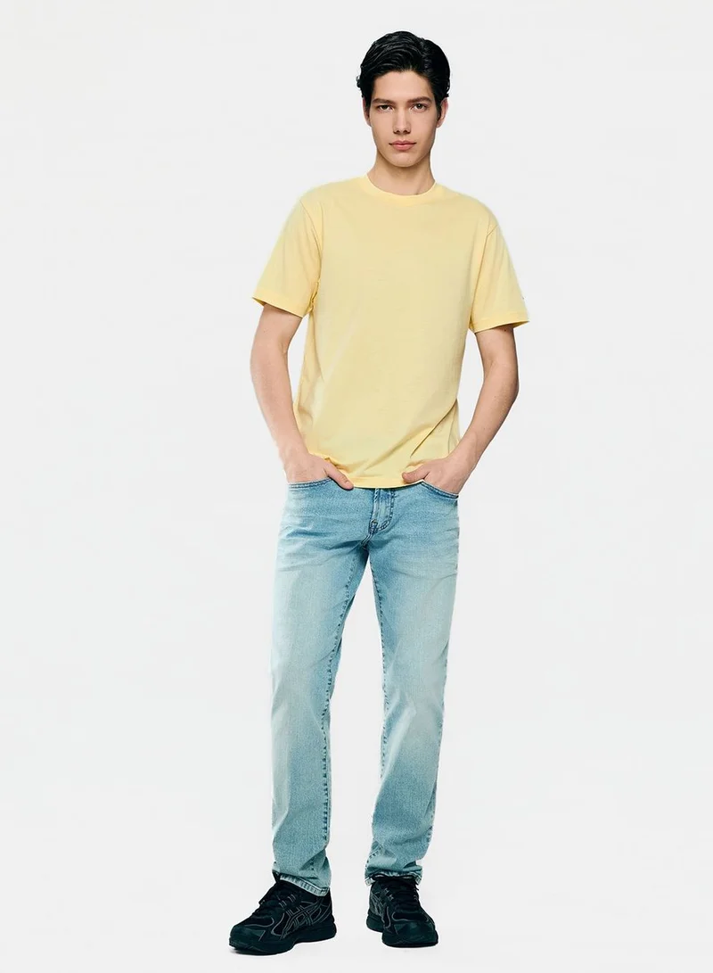 جيوردانو Men’s Slim Fit Cotton Crew Neck Tee