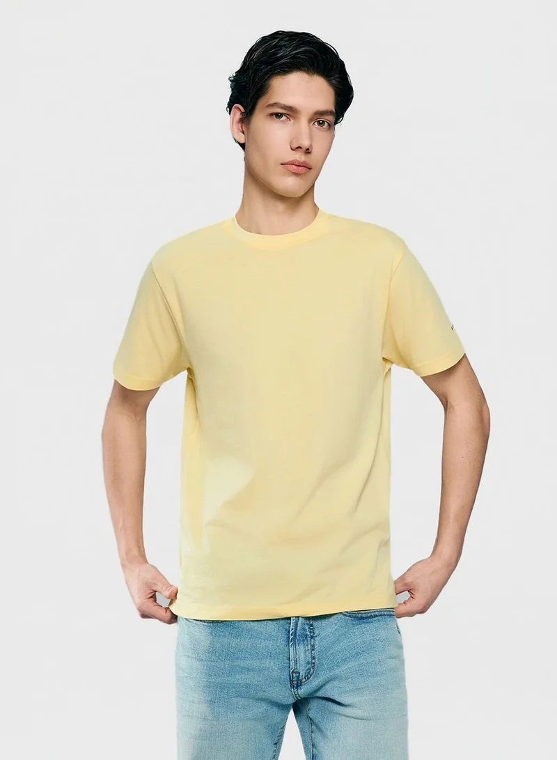جيوردانو Men’s Slim Fit Cotton Crew Neck Tee