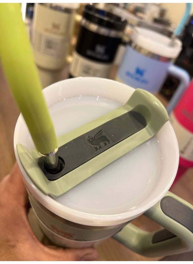 Stanley Original Stanley Thermal Mug 1.8L (1800ml) - Sealed & Cataloged, Keeps Hot & Cold - Image 4