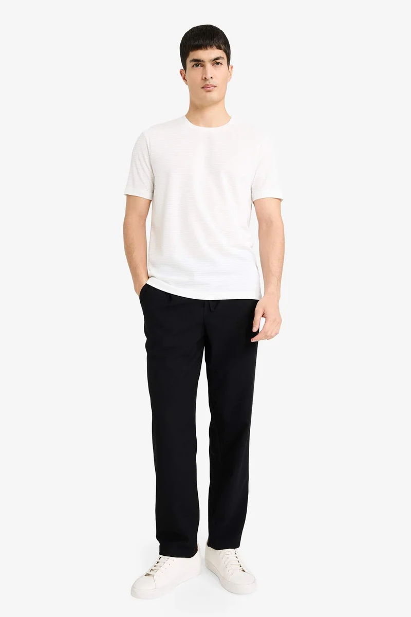 DeFacto Slim Fit Crew Neck Short Sleeve T-Shirt