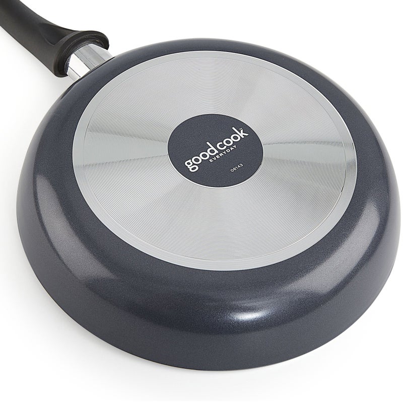 GoodCook Nonstick Aluminum Frying Pan Set, 8" and 10" Skillets, Black, Even Heating, Stay-Cool Ergonomic Handle, PFOA-Free Nonstick Coating, Ideal for SautÃ©ing, Searing, and Frying - Image 3
