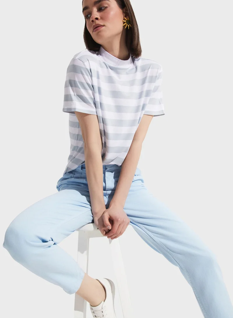 JUNE Striped Crew Neck T-Shirt