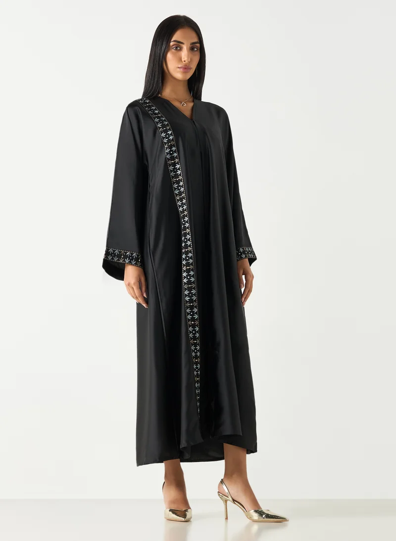 Hadiyath Al Madinah HM - Classic Embroidered Abaya