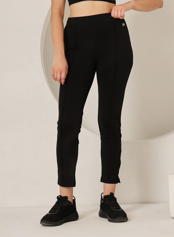 Clovia Black Snug Fit Active Straight Pants - Image 3