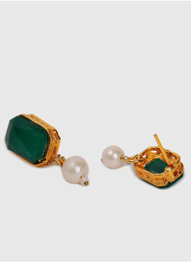 SOHI Green & White Pearl Studded Jewellery Set