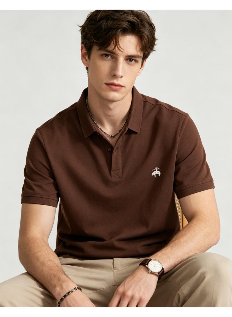 روكس براذرز Brooks Brothers قميص Polo العام للرجال والنساء ، مع العنق الكلاسيكي ، نسيج اللؤلؤ النافذ ، أكمام قصيرة عارضة. - Image 1