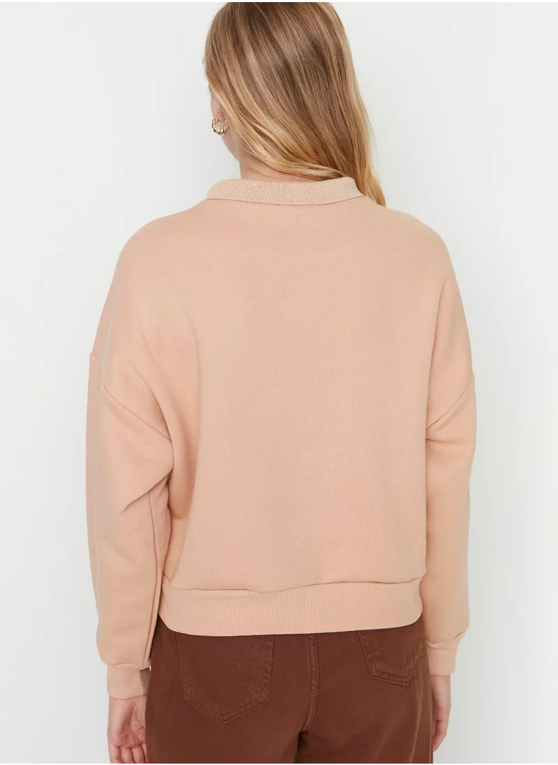 trendyol Polo Neck Graphic Sweatshirt