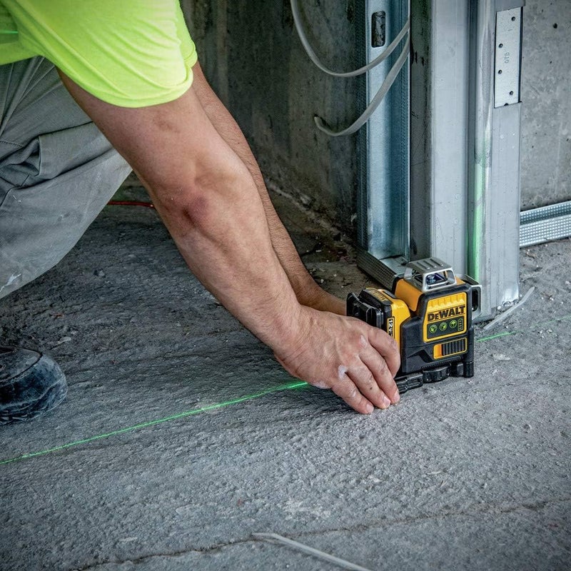 DEWALT DEWALT 12V MAX Laser Level Green Line Laser 3Way 360 Degree Professional Laser CordlessRechargeable DW089LG  - Image 4