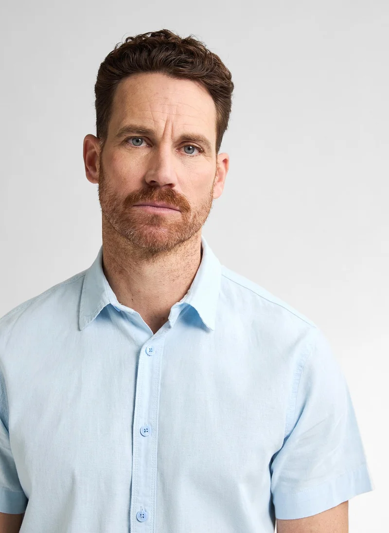 بترول اندستريز قميص رجالي قصير الأكمام موحد