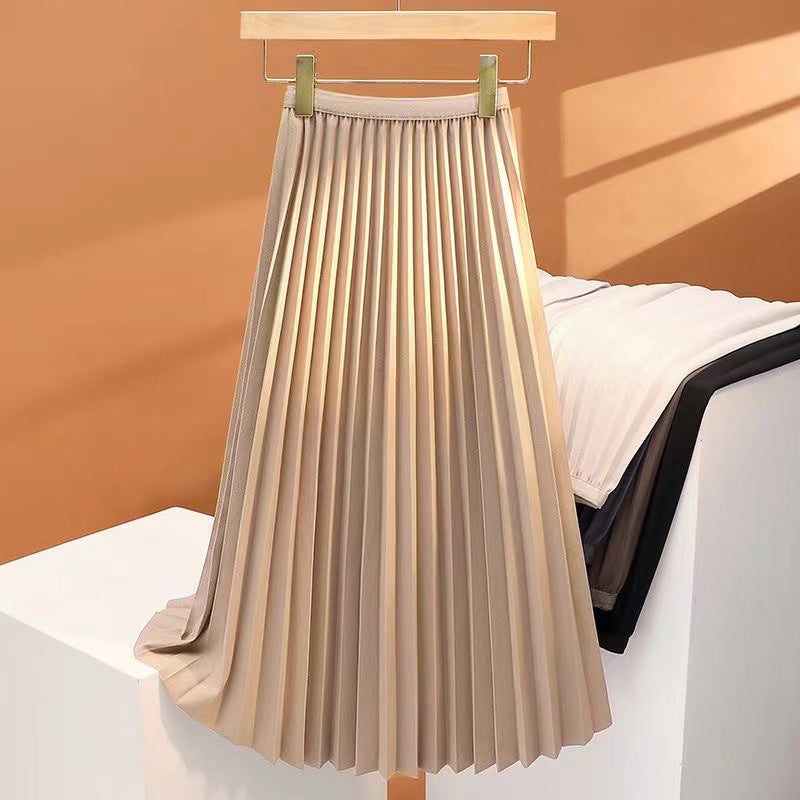 تنورة مطوية رقيقة أنيقة بلون موحد لفصل الربيع والصيف 2025 جديدة بتصميم درابيه عالية الخصر متوسطة الطول نحيفة تناسب جميع الأزياء باللون الأبيض - Image 2