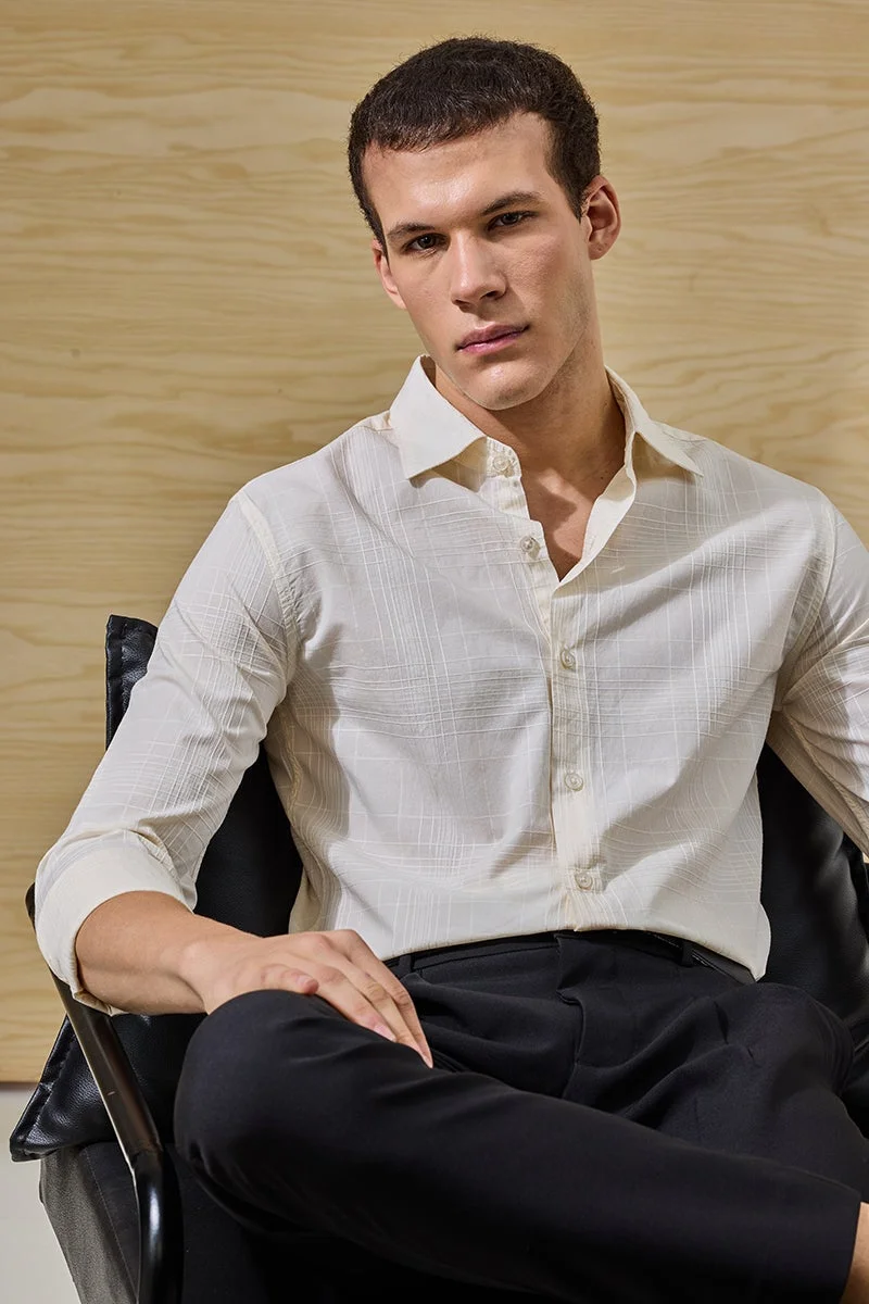 SNITCH Slim Fit Cotton Textured Off White Shirt