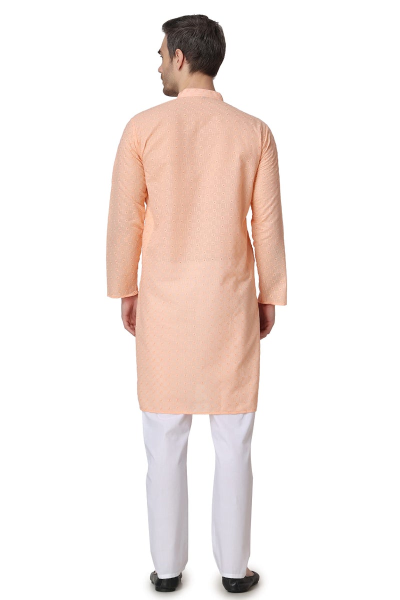 Royal Kurta رويال كورتا - قميص قطني للرجال مع عمل تشيكانكاري، كورتا تشوريدار (خوخي، مقاس - 42) - Image 2
