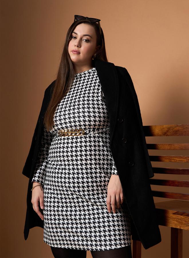 SASSAFRAS SASSAFRAS Plus Size Houndstooth Print Belted A-Line Mini Dress  - Image 1